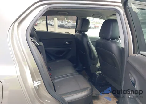 2020 Chevrolet Trax Awd Lt z USA, uszkodzony, nr VIN KL7CJPSB9LB333188